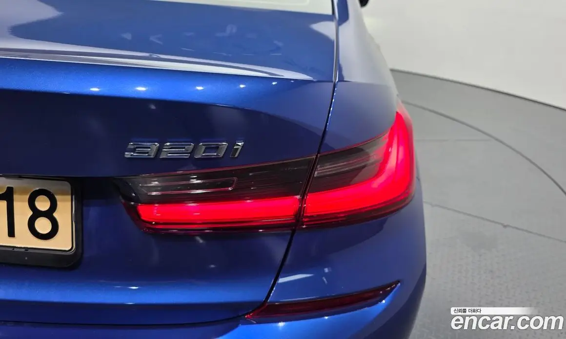 BMW 3 серия 2022 2.0 автомат (гидро), фото 9