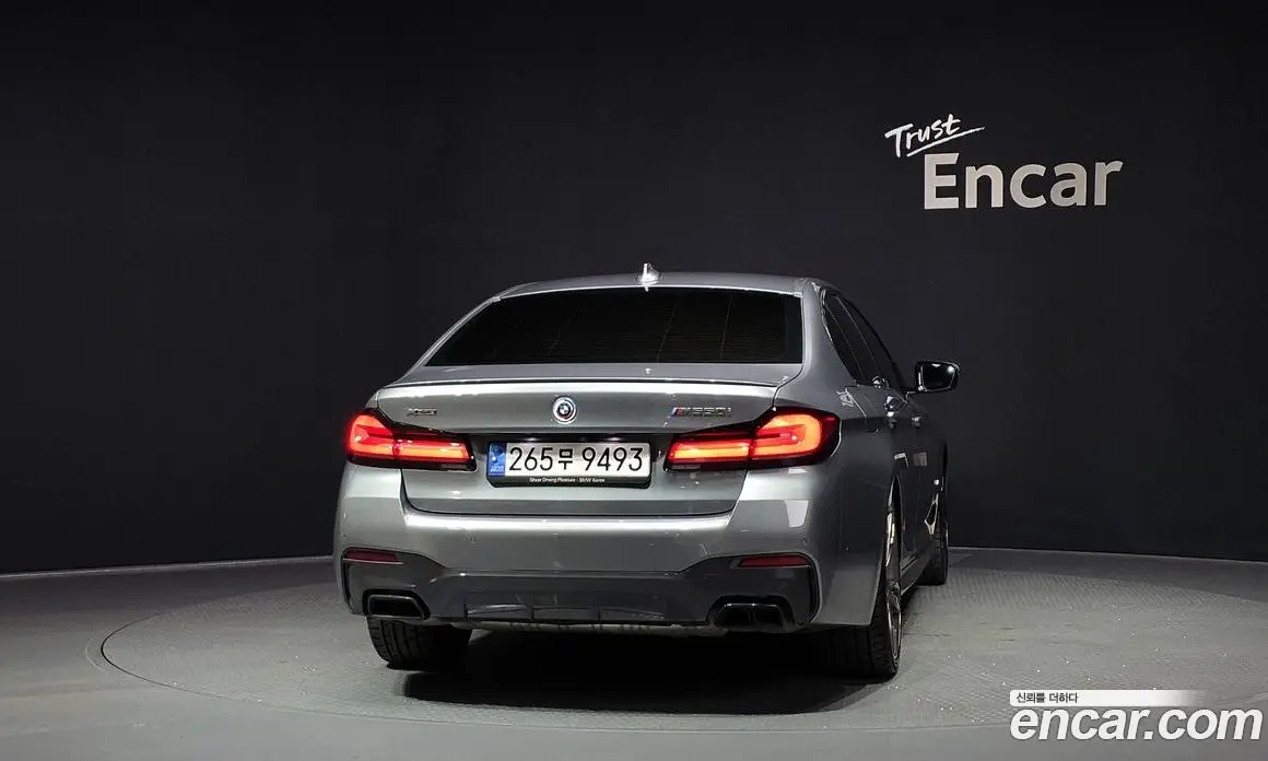 BMW 5 серия 2022 4.4 автомат (гидро), фото 4
