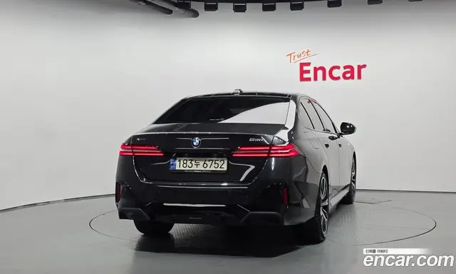 BMW 5 серия 2023 2.0 автомат (гидро), миниатюра 4 BMW 5 серия 2023 2.0 автомат (гидро), миниатюра 4