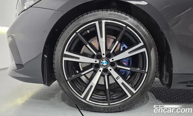 BMW 5 серия 2023 2.0 автомат (гидро), миниатюра 5 BMW 5 серия 2023 2.0 автомат (гидро), миниатюра 5