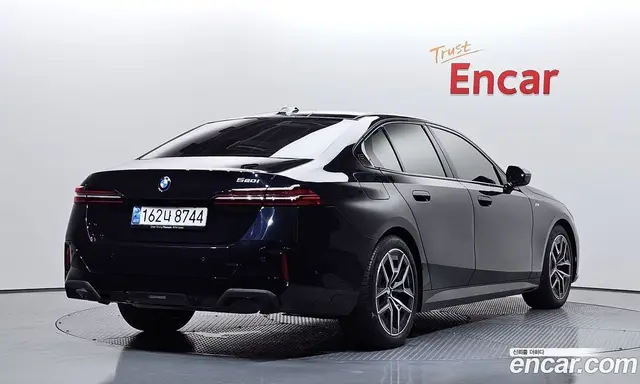 BMW 5 серия 2024 2.0 автомат (гидро), миниатюра 2 BMW 5 серия 2024 2.0 автомат (гидро), миниатюра 2