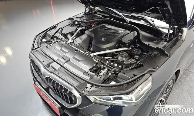 BMW 5 серия 2024 2.0 автомат (гидро), миниатюра 6 BMW 5 серия 2024 2.0 автомат (гидро), миниатюра 6