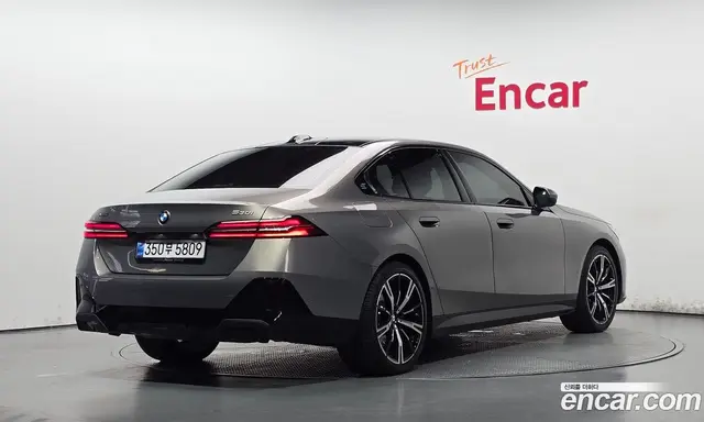 BMW 5 серия 2025 2.0 автомат (гидро), миниатюра 2 BMW 5 серия 2025 2.0 автомат (гидро), миниатюра 2