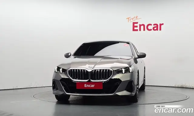 BMW 5 серия 2025 2.0 автомат (гидро), миниатюра 3 BMW 5 серия 2025 2.0 автомат (гидро), миниатюра 3