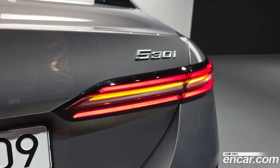 BMW 5 серия 2025 2.0 автомат (гидро), фото 9 BMW 5 серия 2025 2.0 автомат (гидро), фото 9