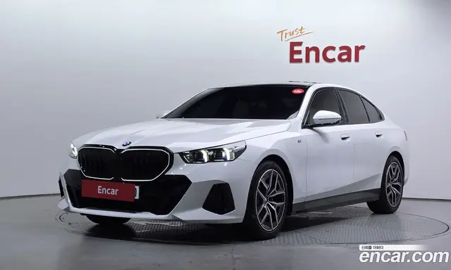 BMW 5 серия, 2025, 7 659 км