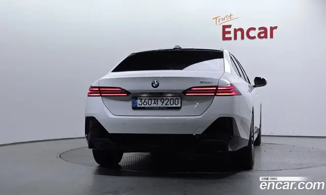 BMW 5 серия 2025 2.0 автомат (гидро), миниатюра 4