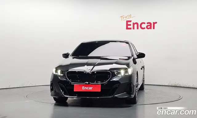 BMW 5 серия 2026 2.0 автомат (гидро), миниатюра 3
