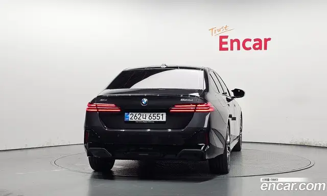 BMW 5 серия 2026 2.0 автомат (гидро), миниатюра 4