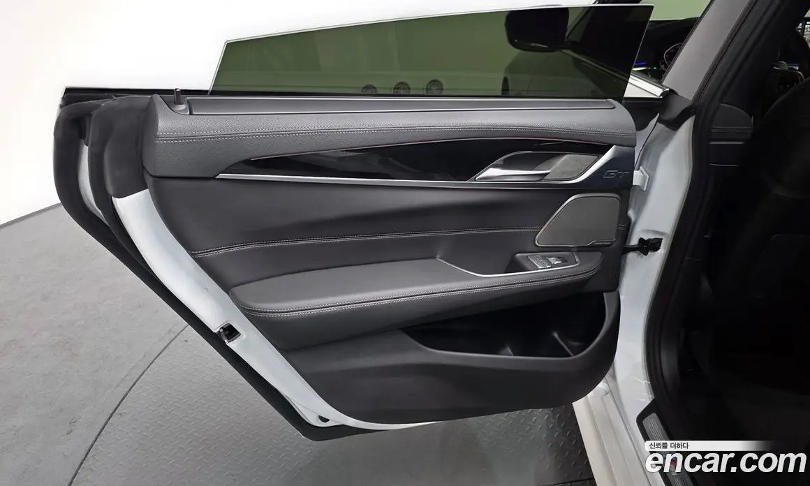 BMW 6 серия 2024 3.0 автомат (гидро), фото 14 BMW 6 серия 2024 3.0 автомат (гидро), фото 14