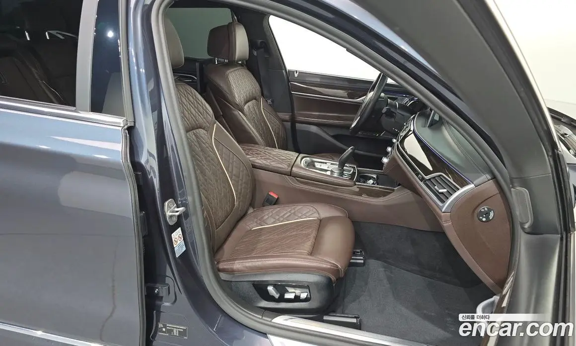 BMW 7 серия 2020 3.0 автомат (гидро), фото 16 BMW 7 серия 2020 3.0 автомат (гидро), фото 16
