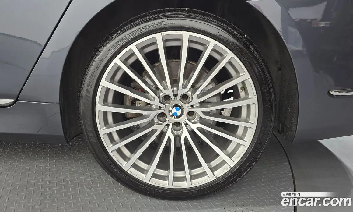 BMW 7 серия 2020 3.0 автомат (гидро), фото 7 BMW 7 серия 2020 3.0 автомат (гидро), фото 7