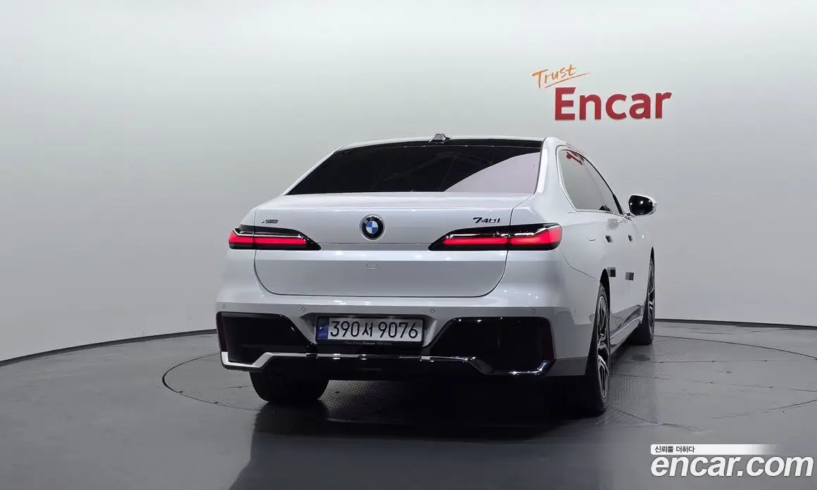 BMW 7 серия 2024 3.0 автомат (гидро), фото 4 BMW 7 серия 2024 3.0 автомат (гидро), фото 4