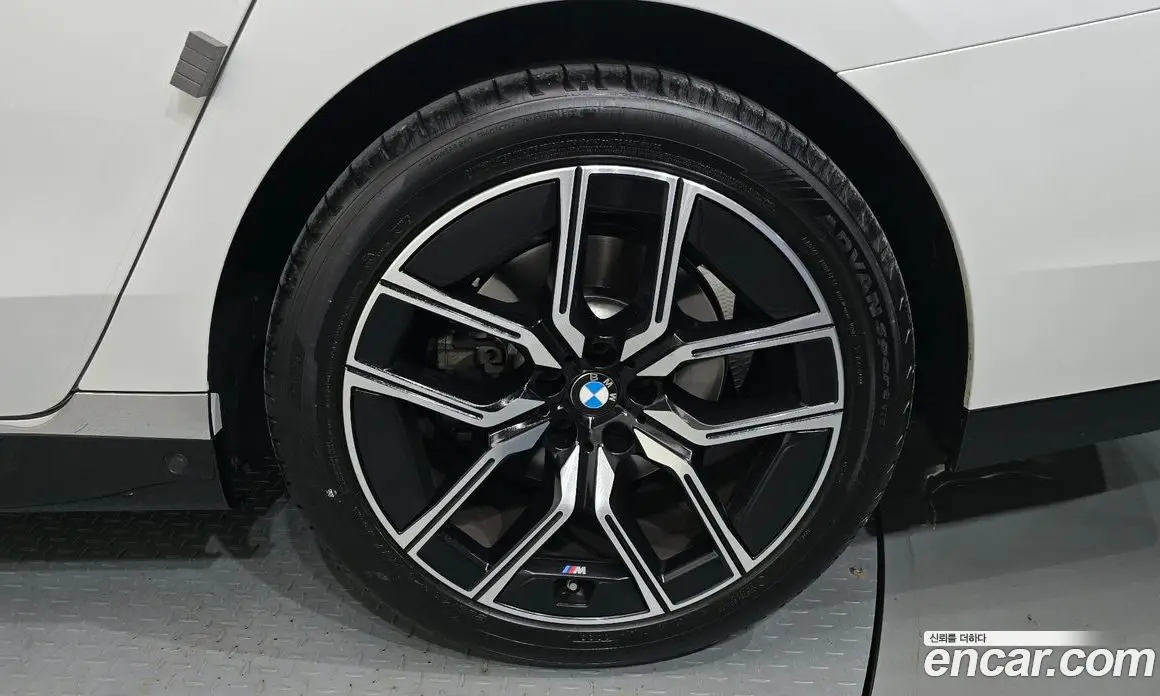 BMW 7 серия 2024 3.0 автомат (гидро), фото 7 BMW 7 серия 2024 3.0 автомат (гидро), фото 7