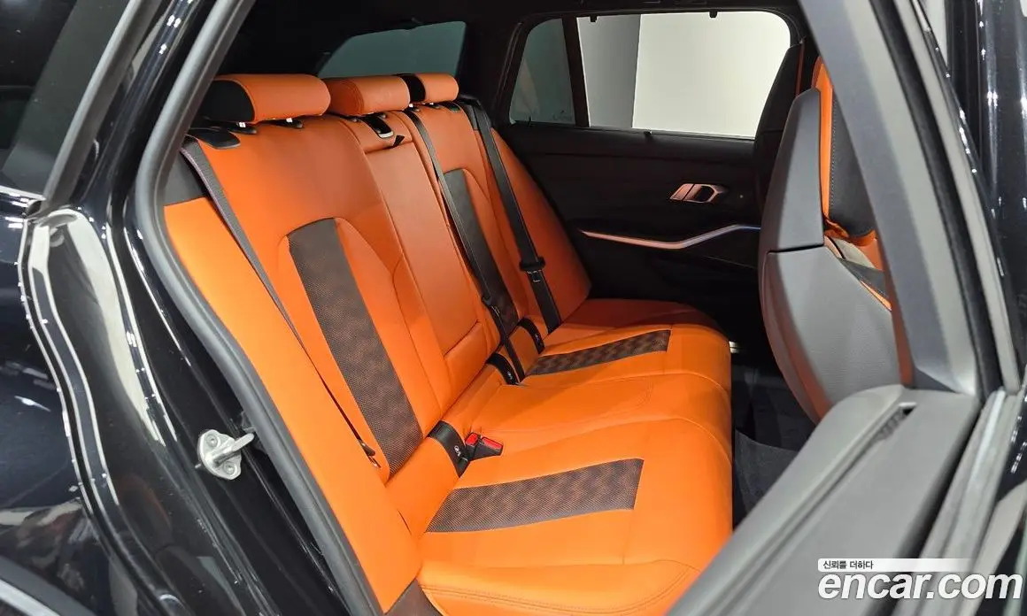 BMW M3 2025 3.0 автомат (гидро), фото 17