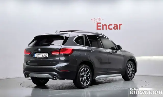 BMW X1 2021 2.0 автомат (гидро), миниатюра 2