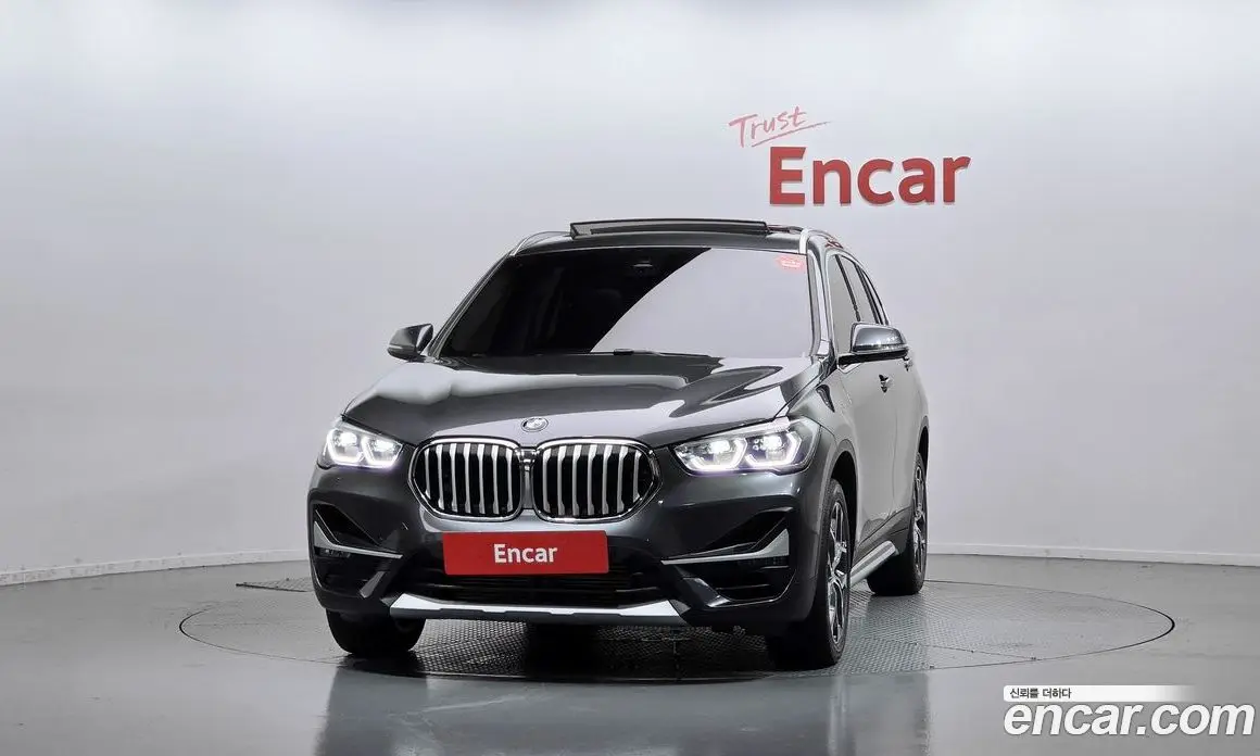 BMW X1 2021 2.0 автомат (гидро), фото 3