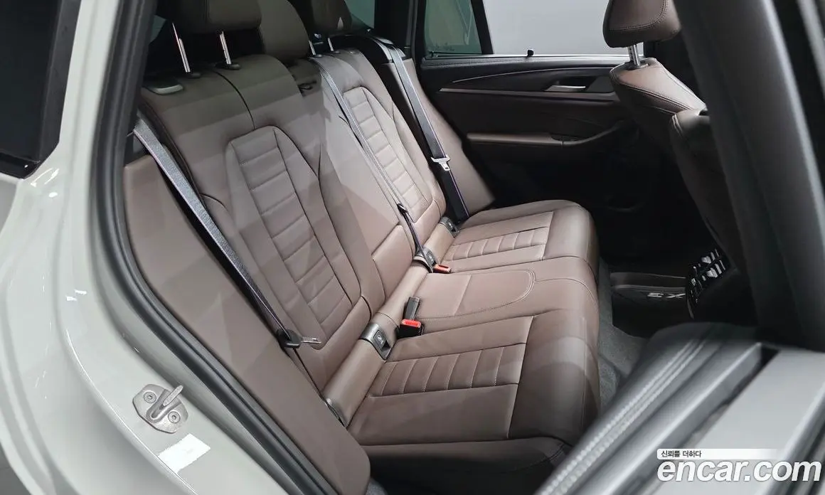 BMW X3 2024 2.0 автомат (гидро), фото 17 BMW X3 2024 2.0 автомат (гидро), фото 17