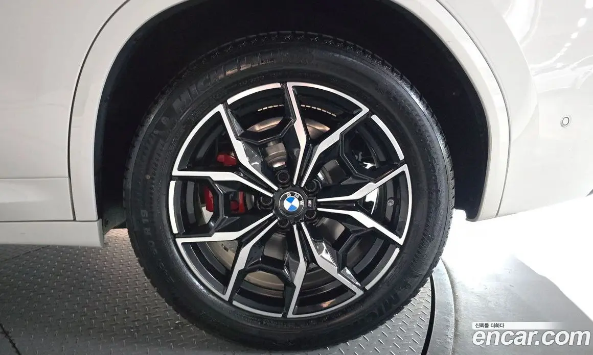 BMW X3 2024 2.0 автомат (гидро), фото 7 BMW X3 2024 2.0 автомат (гидро), фото 7