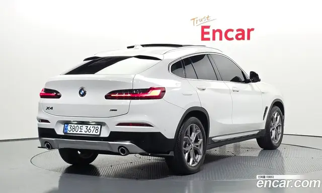 BMW X4 2019 2.0 автомат (гидро), миниатюра 2