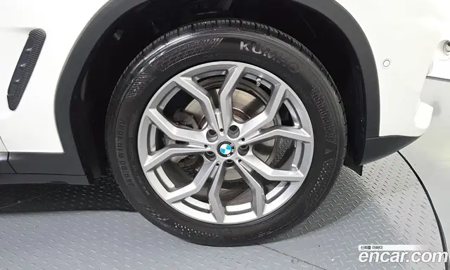 BMW X4 2019 2.0 автомат (гидро), миниатюра 7