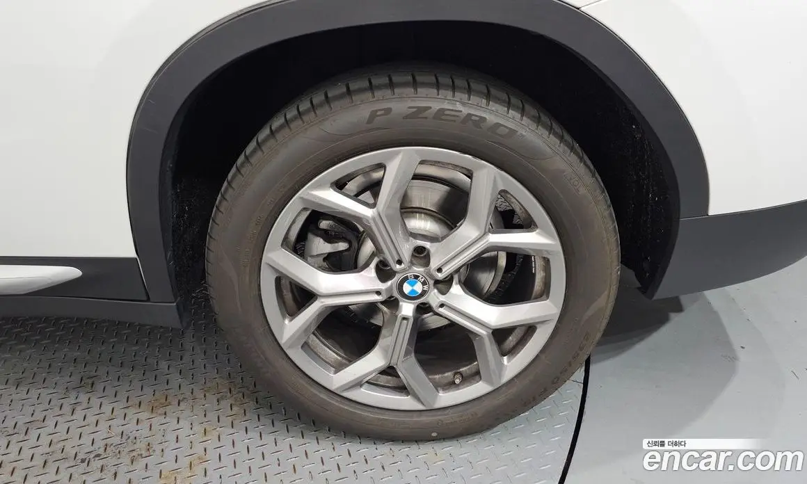 BMW X4 2021 2.0 автомат (гидро), фото 7