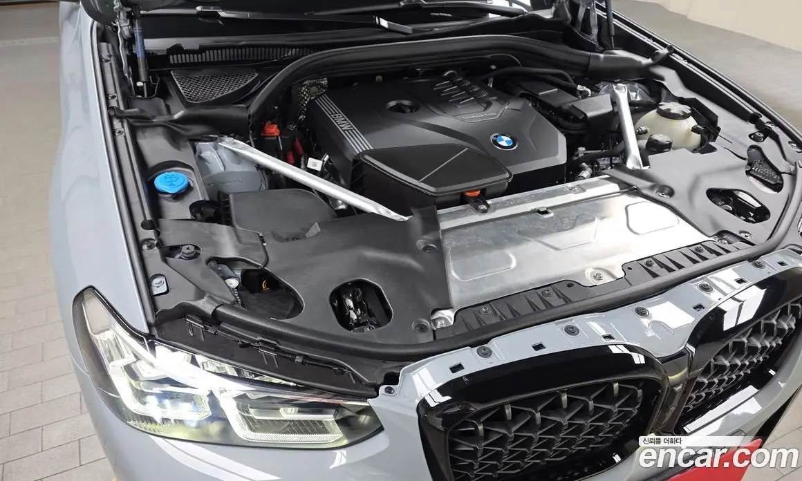 BMW X4 2025 2.0 автомат (гидро), фото 5