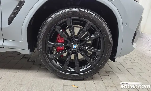 BMW X4 2025 2.0 автомат (гидро), миниатюра 6