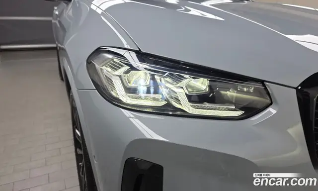 BMW X4 2025 2.0 автомат (гидро), миниатюра 7