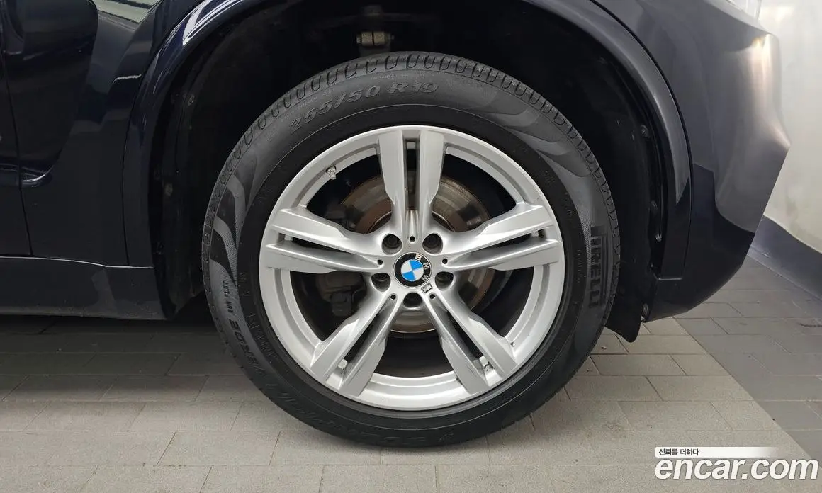 BMW X5 2018 3.0 автомат (гидро), фото 7