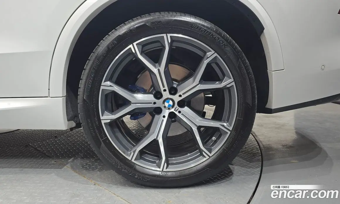 BMW X5 2023 3.0 автомат (гидро), фото 6 BMW X5 2023 3.0 автомат (гидро), фото 6