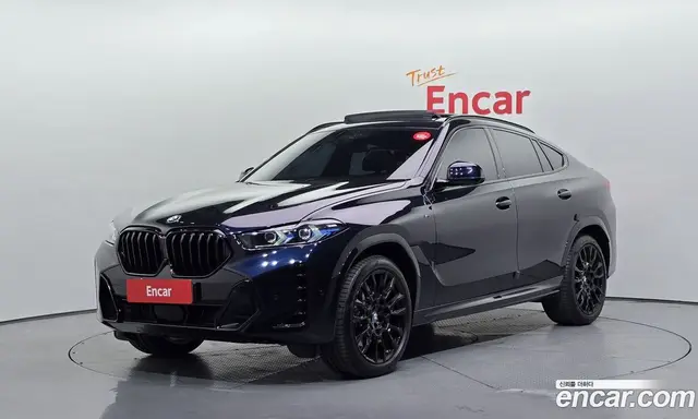 BMW X6, 2025, 5 000 км