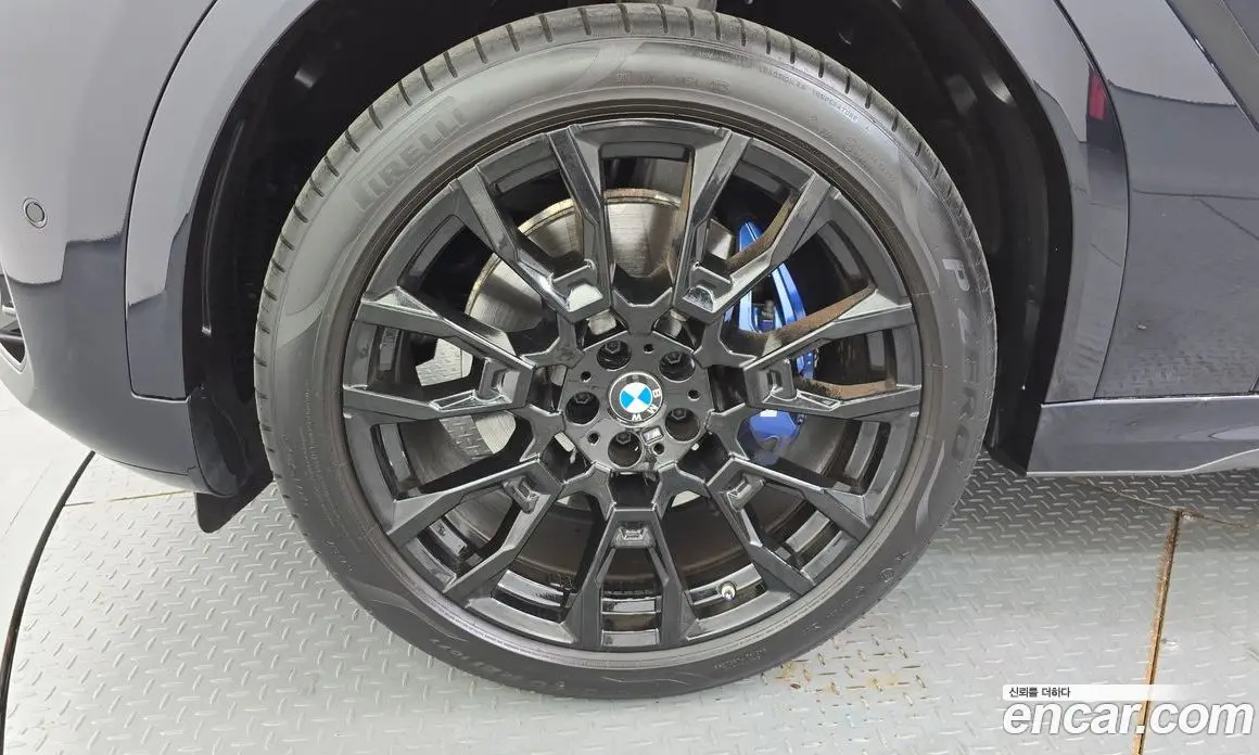 BMW X6 2025 3.0 автомат (гидро), фото 5 BMW X6 2025 3.0 автомат (гидро), фото 5