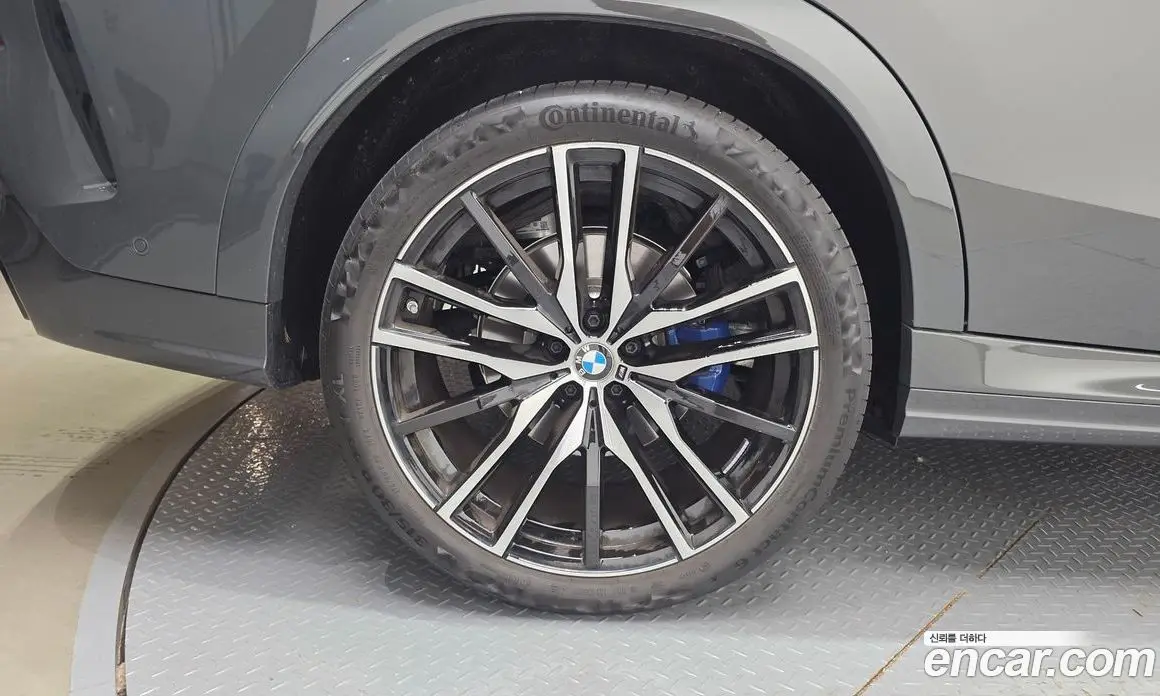 BMW X6 2026 3.0 автомат (гидро), фото 5