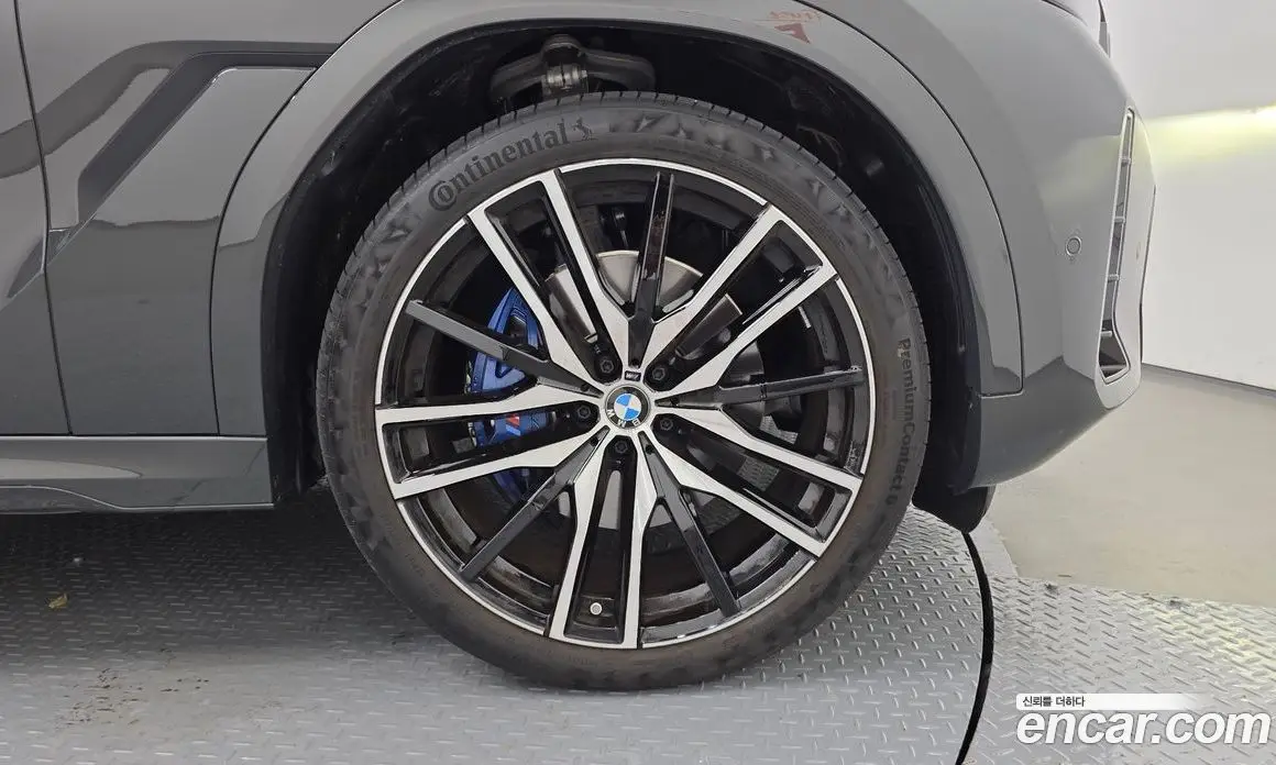 BMW X6 2026 3.0 автомат (гидро), фото 7
