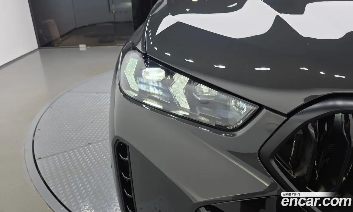 BMW X6 2026 3.0 автомат (гидро), фото 8