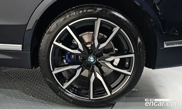 BMW X7 2020 3.0 автомат (гидро), миниатюра 7