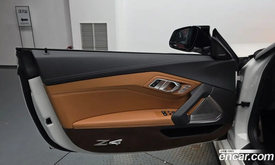 BMW Z4 2021 3.0 автомат (гидро), фото 14