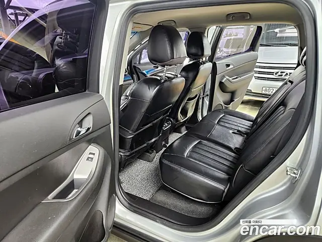 Chevrolet Orlando 2012 2.0 автомат (гидро), миниатюра 12