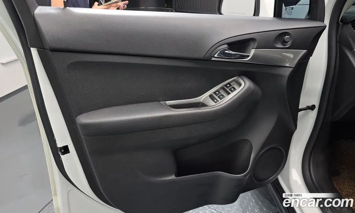 Chevrolet Orlando 2014 2.0 автомат (гидро), фото 13