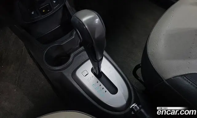 Chevrolet Spark 2013 1.0 автомат (гидро), миниатюра 12