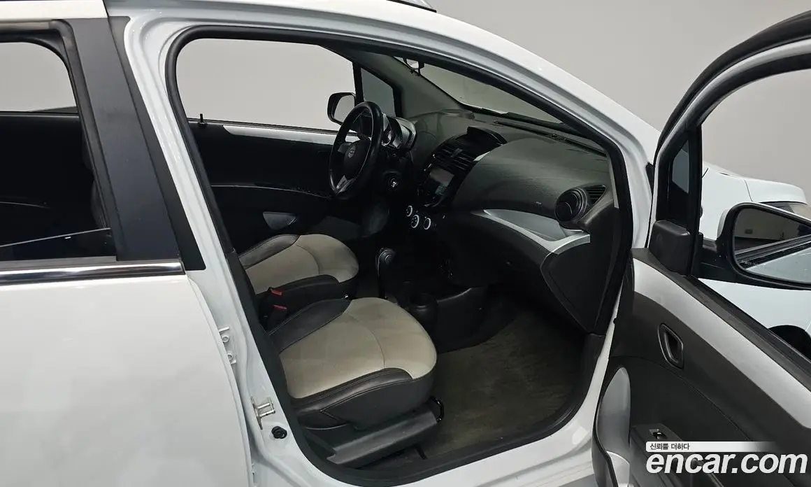 Chevrolet Spark 2013 1.0 автомат (гидро), фото 17 Chevrolet Spark 2013 1.0 автомат (гидро), фото 17