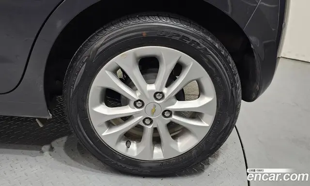 Chevrolet Spark 2019 1.0 автомат (гидро), миниатюра 7