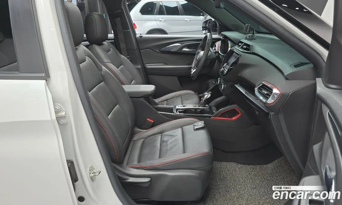 Chevrolet TrailBlazer 2021 1.3 автомат (гидро), фото 16 Chevrolet TrailBlazer 2021 1.3 автомат (гидро), фото 16