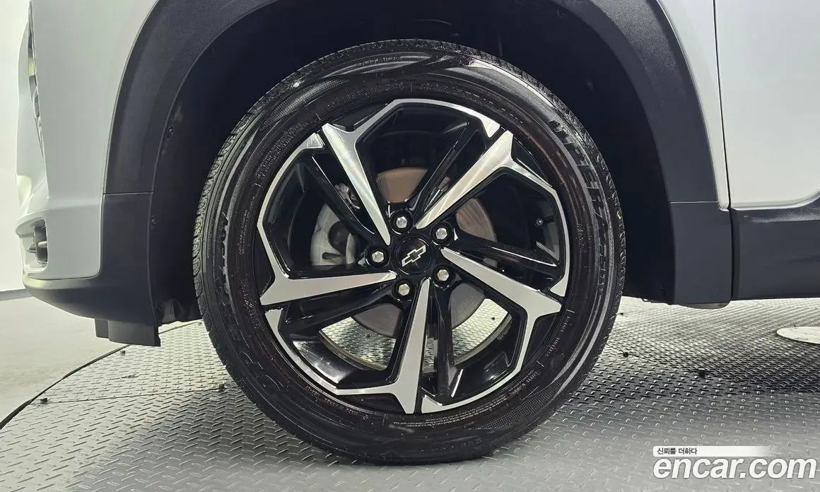 Chevrolet TrailBlazer 2022 1.3 автомат (гидро), фото 4