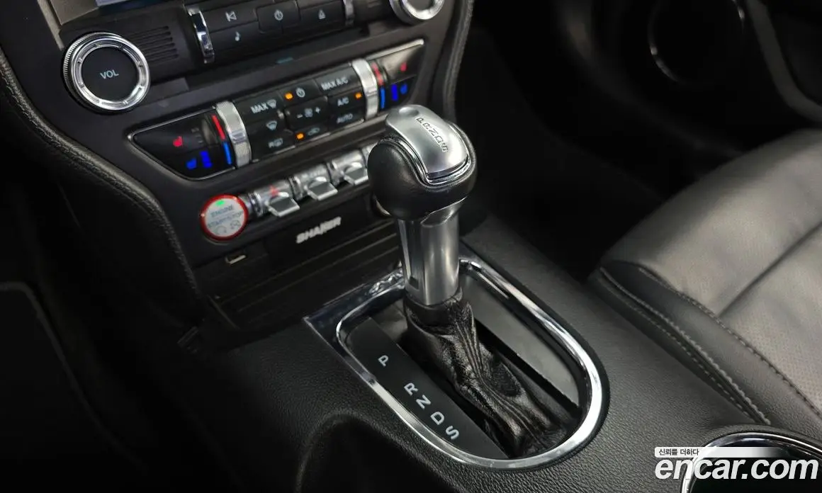 Ford Mustang 2017 5.0 автомат (гидро), фото 12