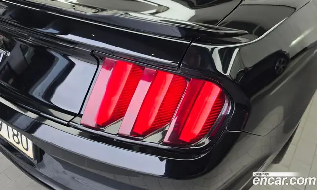 Ford Mustang 2017 5.0 автомат (гидро), миниатюра 9