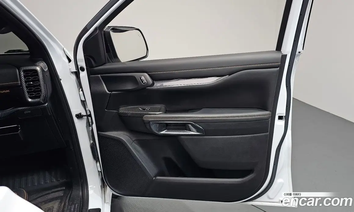 Ford Ranger 2023 2.0 автомат (гидро), фото 14