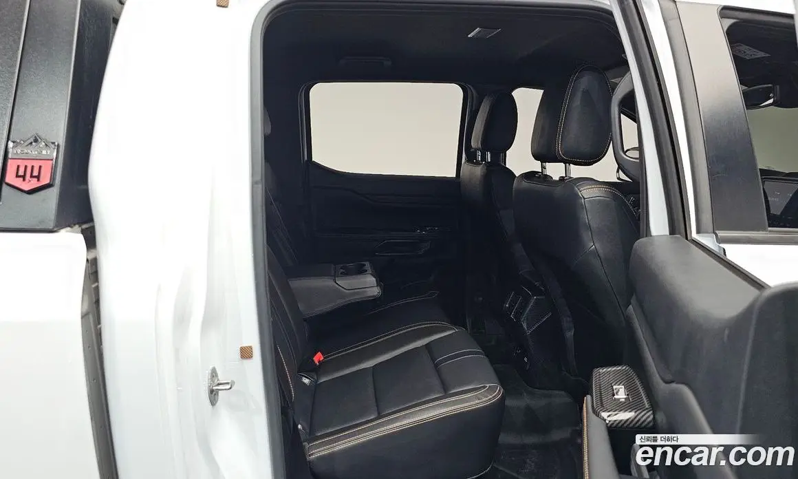 Ford Ranger 2023 2.0 автомат (гидро), фото 17