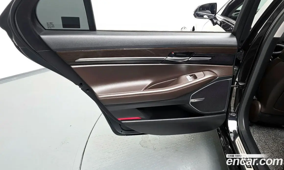 Genesis EQ900 2017 3.8 автомат (гидро), фото 14